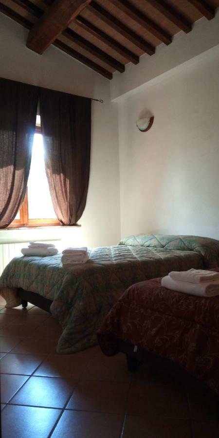 Tulipano Country Resort Джайоле ин Кианти Екстериор снимка